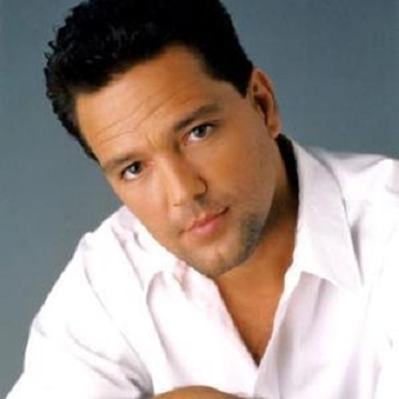 Roberto Blades