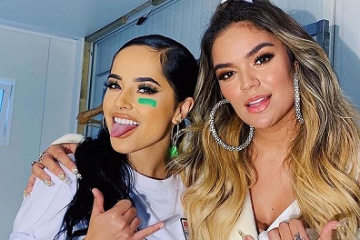 Becky G feat Karol G