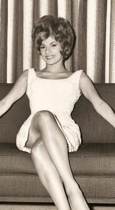 Mirla Castellanos